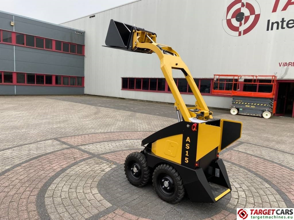 Мини-погрузчик с бортовым поворотом Conmeq AS15 Mini Skid Steer Loader 4x4 Electric: фото 20 Мини-погрузчик с бортовым поворотом Conmeq AS15 Mini Skid Steer Loader 4x4 Electric: фото 20