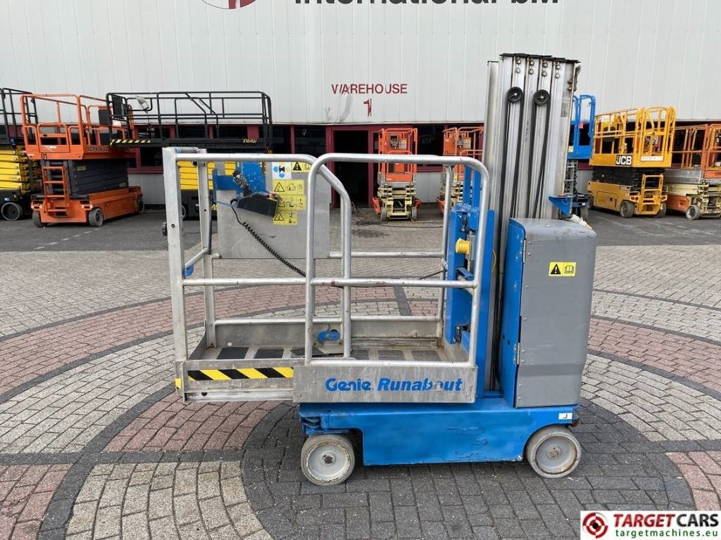 Genie GR20 Runabout Electric Vertical Mast Lift 802cm - Вертикальный мачтовый подъемник: фото 5 Genie GR20 Runabout Electric Vertical Mast Lift 802cm - Вертикальный мачтовый подъемник: фото 5