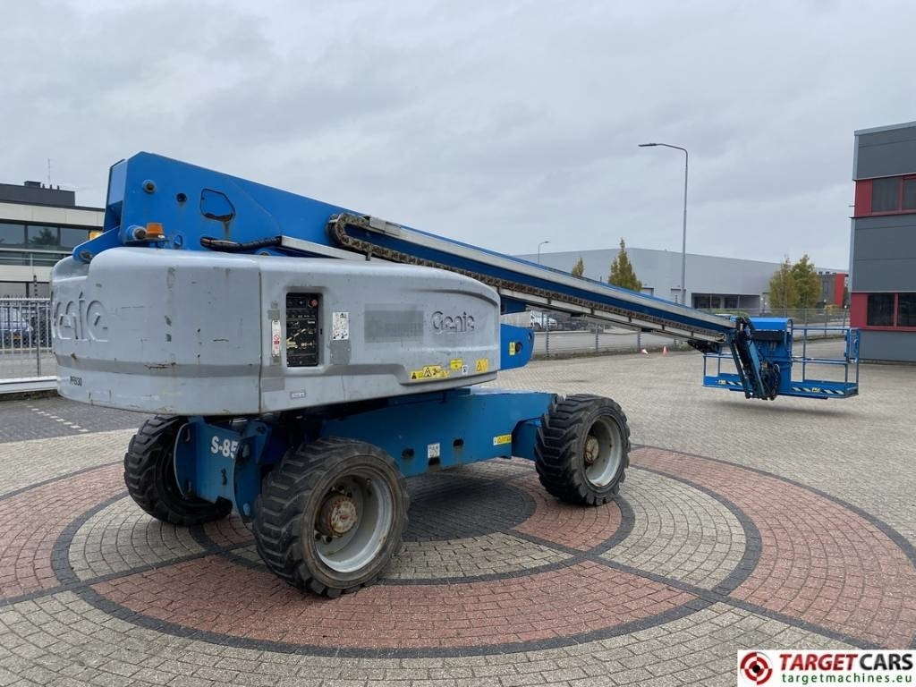 Genie S-85 Telescopic 4x4 Diesel Boom Work Lift 2791cm  - Телескопический подъемник: фото 3 Genie S-85 Telescopic 4x4 Diesel Boom Work Lift 2791cm  - Телескопический подъемник: фото 3