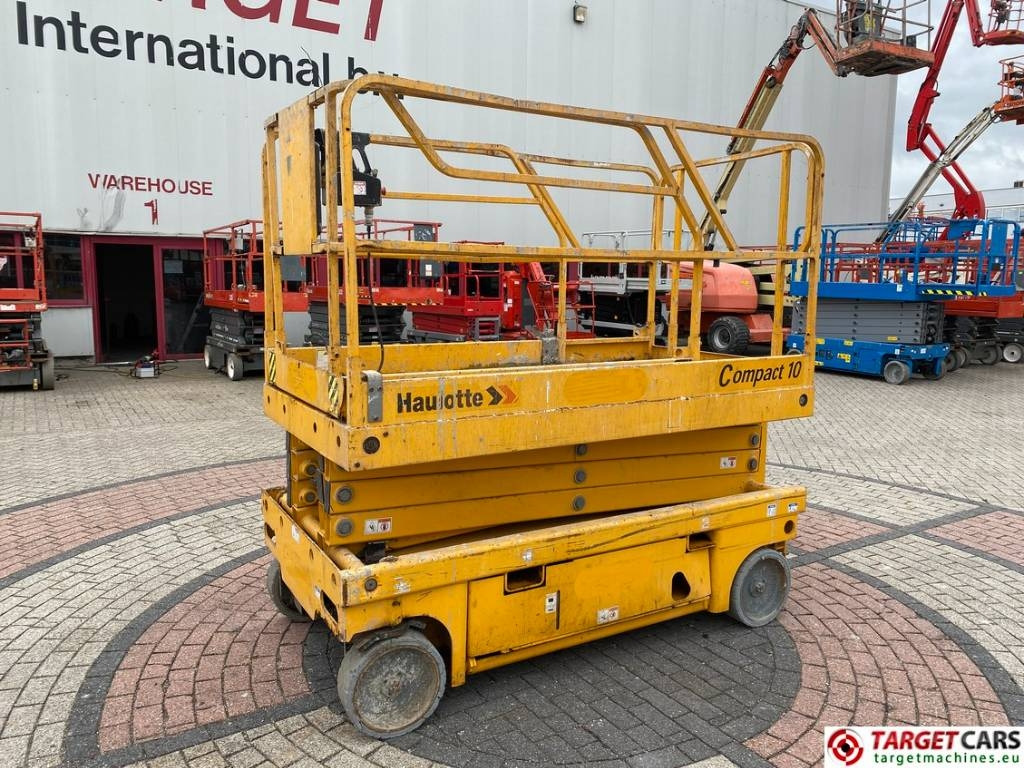 Haulotte Compact 10 Electric Scissor Work Lift 1015cm - Ножничный подъемник: фото 1 Haulotte Compact 10 Electric Scissor Work Lift 1015cm - Ножничный подъемник: фото 1
