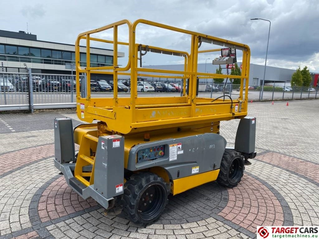 Haulotte Compact 10DX Diesel 4x4 Scissor Work Lift 1015cm - Ножничный подъемник: фото 3 Haulotte Compact 10DX Diesel 4x4 Scissor Work Lift 1015cm - Ножничный подъемник: фото 3