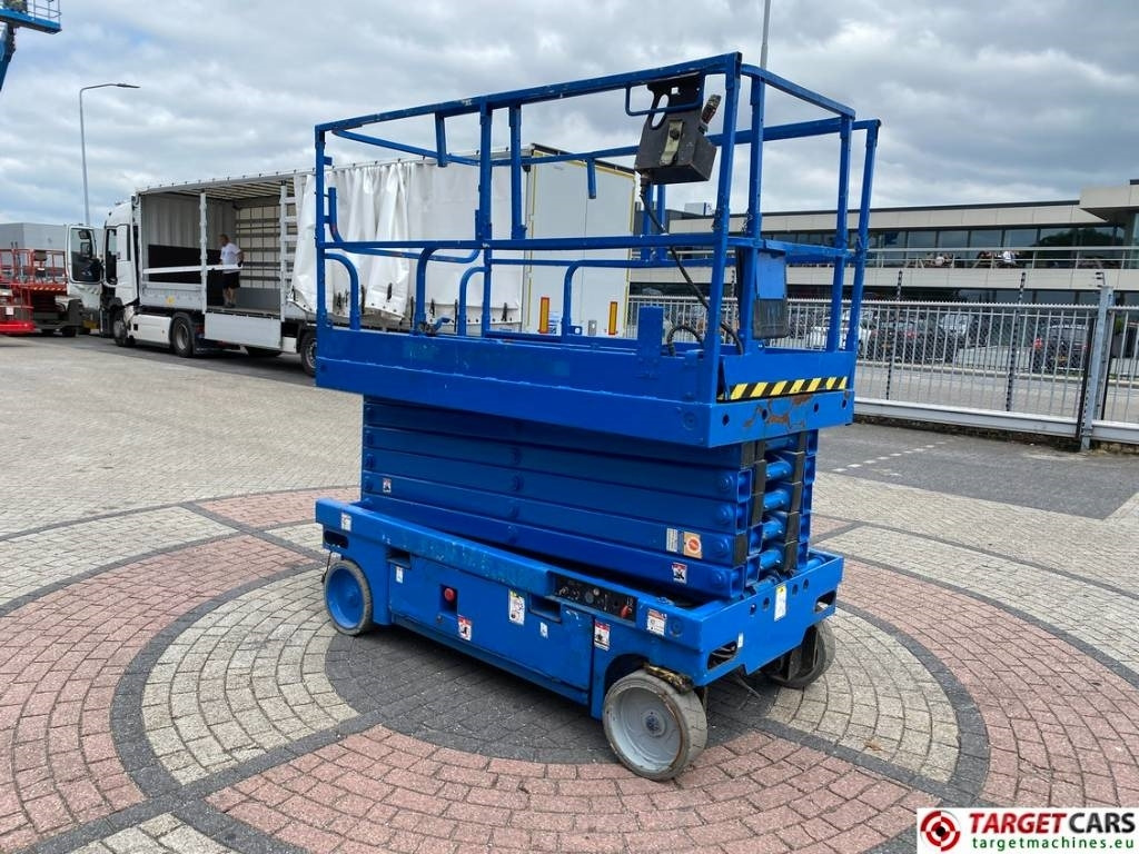 Haulotte Compact 14 Electric Scissor Work Lift 1385cm - Ножничный подъемник: фото 2 Haulotte Compact 14 Electric Scissor Work Lift 1385cm - Ножничный подъемник: фото 2