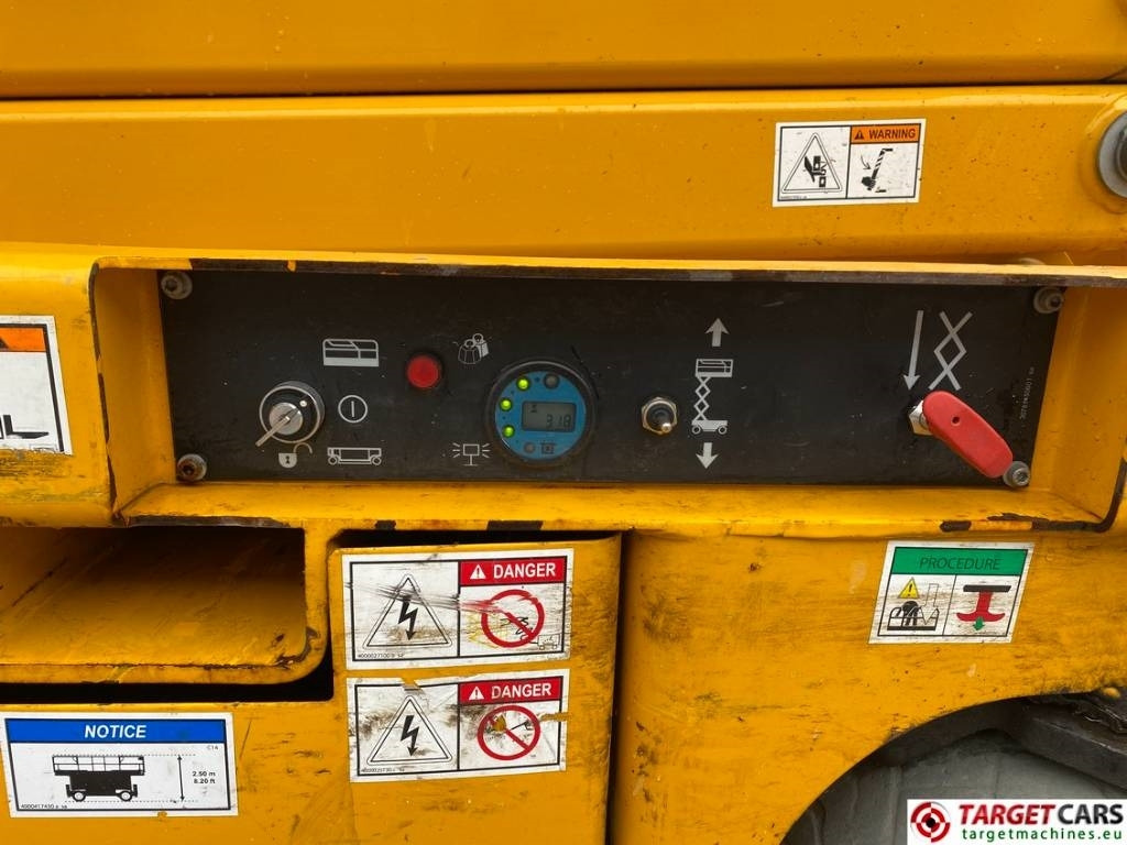 Haulotte Compact 14 Electric Scissor Work Lift 1385cm  в лизинг Haulotte Compact 14 Electric Scissor Work Lift 1385cm: фото 11