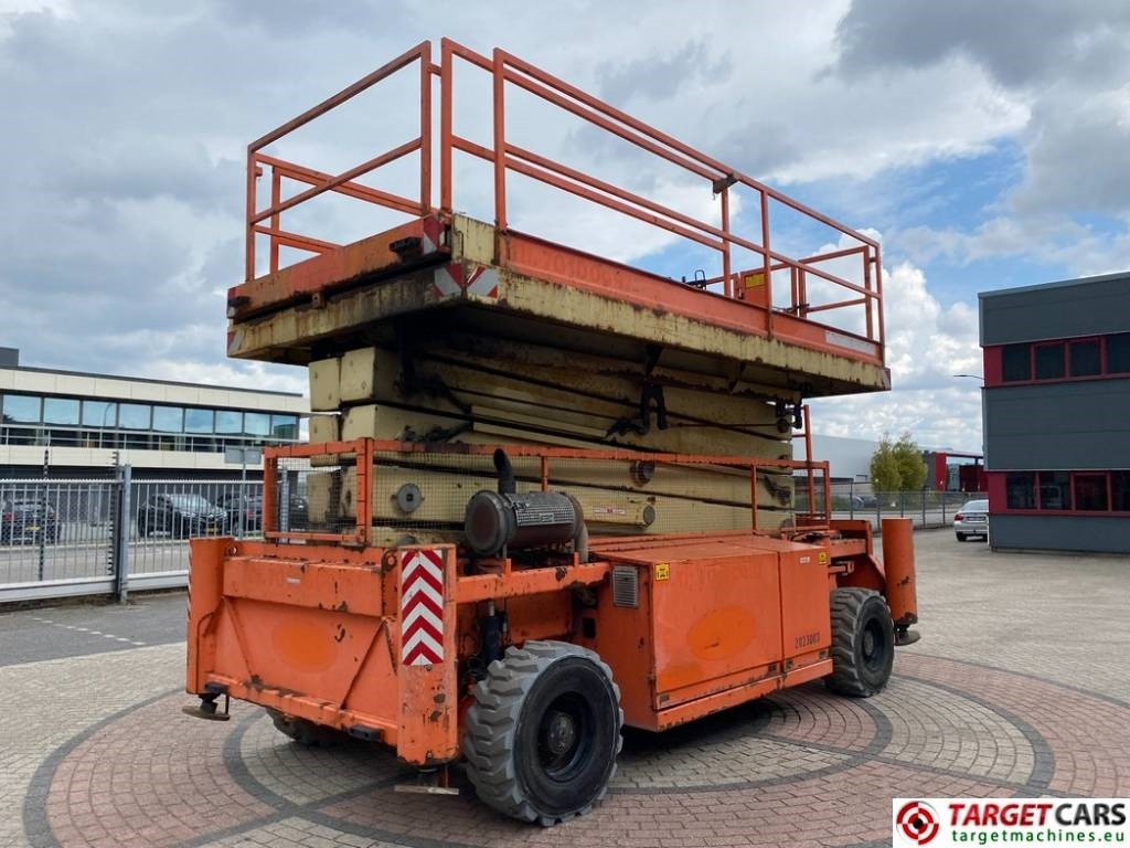 Holland Lift T210DL25 4WD Diesel T-210DL25 Scissor WorkLift 23M - Ножничный подъемник: фото 3 Holland Lift T210DL25 4WD Diesel T-210DL25 Scissor WorkLift 23M - Ножничный подъемник: фото 3
