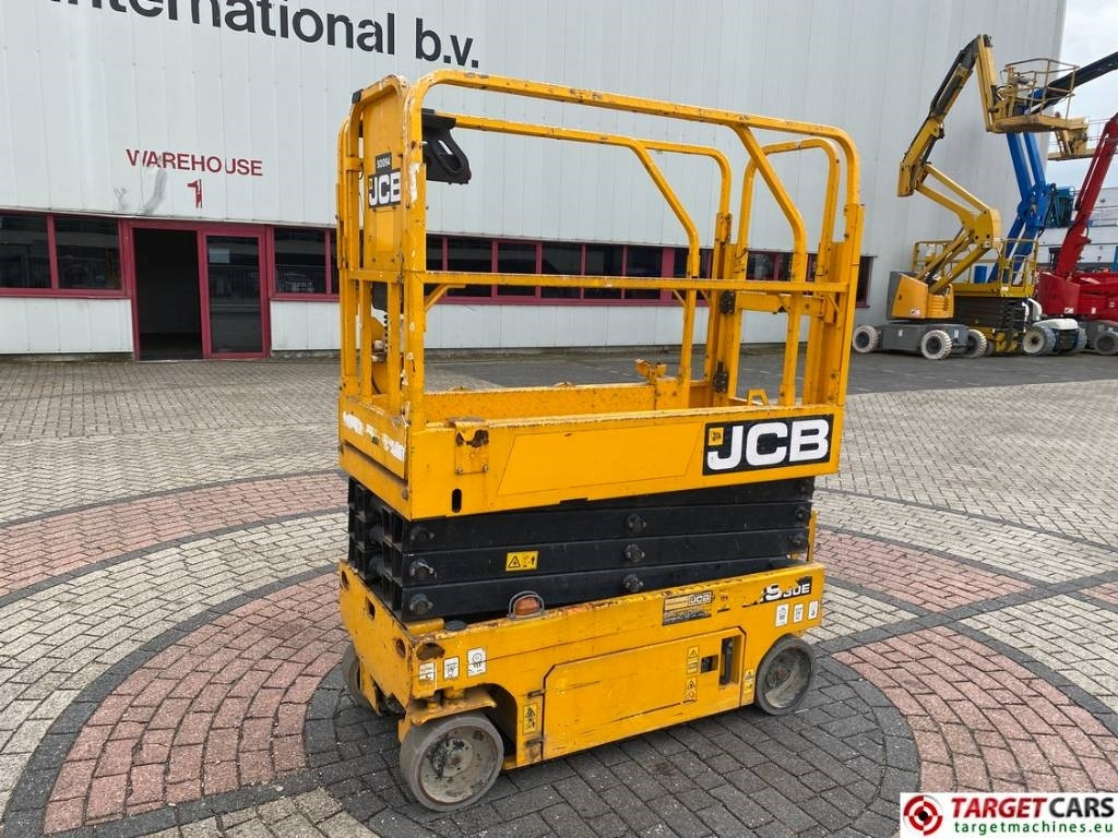 JCB S1930E Electric Scissor Work Lift 780cm - Ножничный подъемник: фото 1 JCB S1930E Electric Scissor Work Lift 780cm - Ножничный подъемник: фото 1