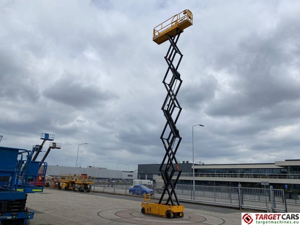 Ножничный подъемник JCB S4550E Electric Scissor Work Lift 1580cm: фото 7