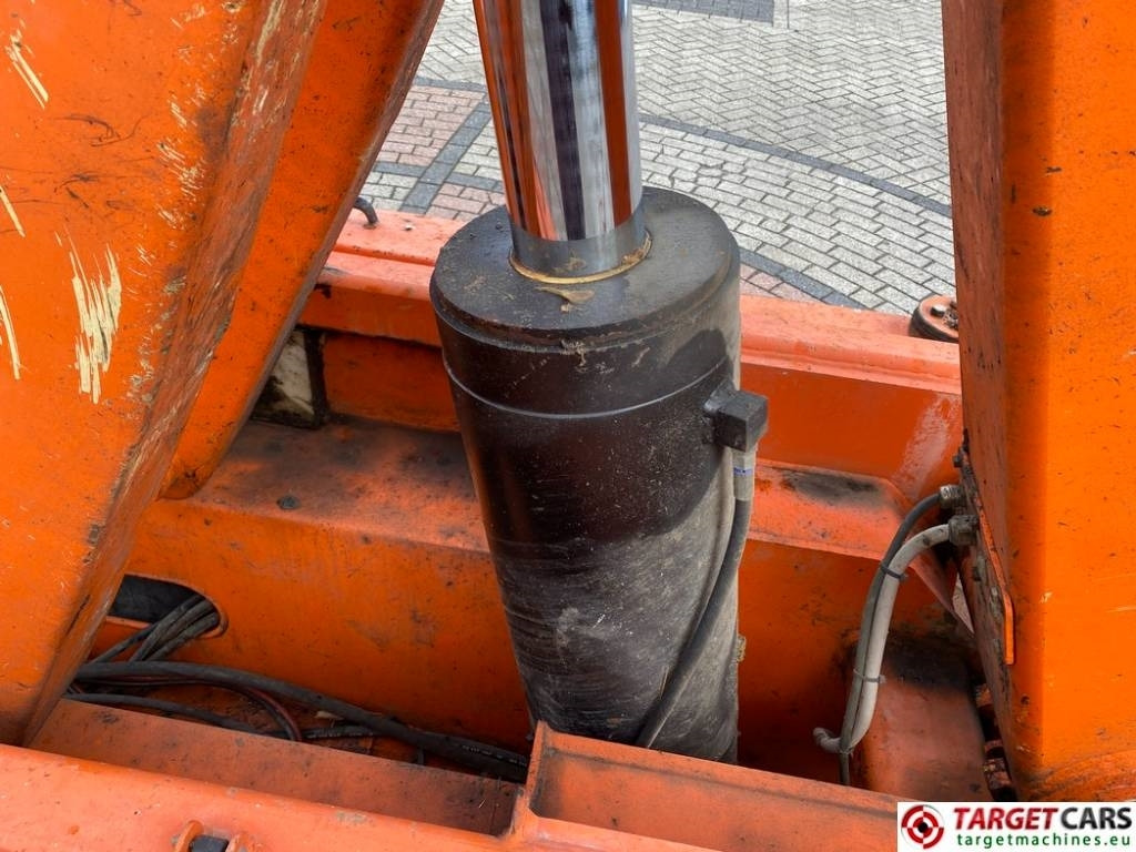 Ножничный подъемник JLG 153-12 Liftlux Electric Scissor Work Lift 1730cm: фото 28 Ножничный подъемник JLG 153-12 Liftlux Electric Scissor Work Lift 1730cm: фото 28