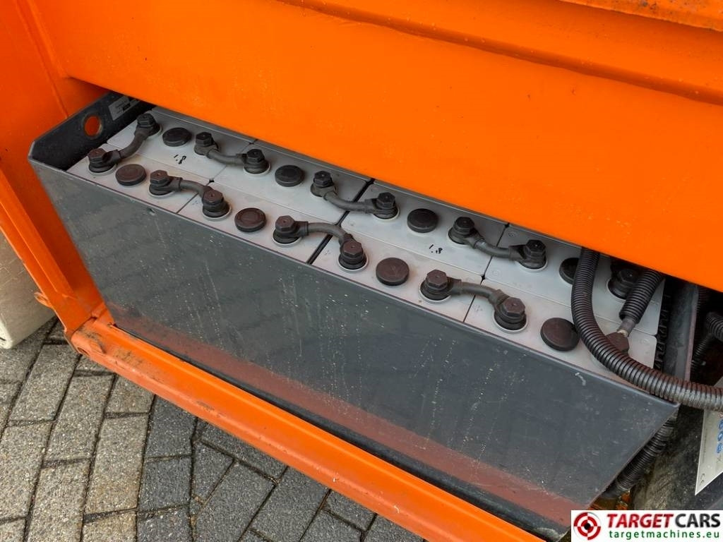 Ножничный подъемник JLG 153-12 Liftlux Electric Scissor Work Lift 1730cm: фото 15 Ножничный подъемник JLG 153-12 Liftlux Electric Scissor Work Lift 1730cm: фото 15