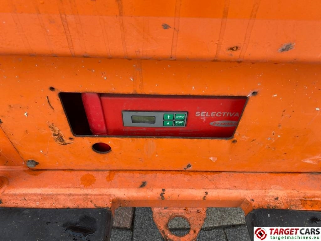 Ножничный подъемник JLG 153-12 Liftlux Electric Scissor Work Lift 1730cm: фото 30 Ножничный подъемник JLG 153-12 Liftlux Electric Scissor Work Lift 1730cm: фото 30