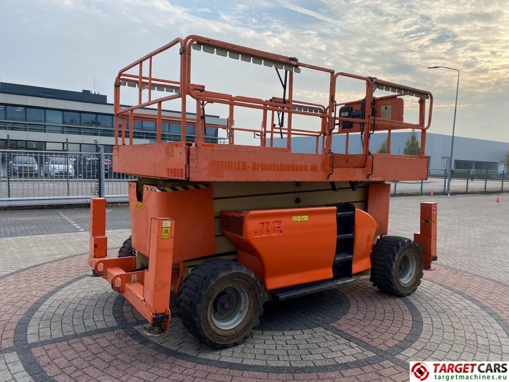 JLG 4394RT Diesel 4x4 Scissor Work Lift 1511cm - Ножничный подъемник: фото 3 JLG 4394RT Diesel 4x4 Scissor Work Lift 1511cm - Ножничный подъемник: фото 3