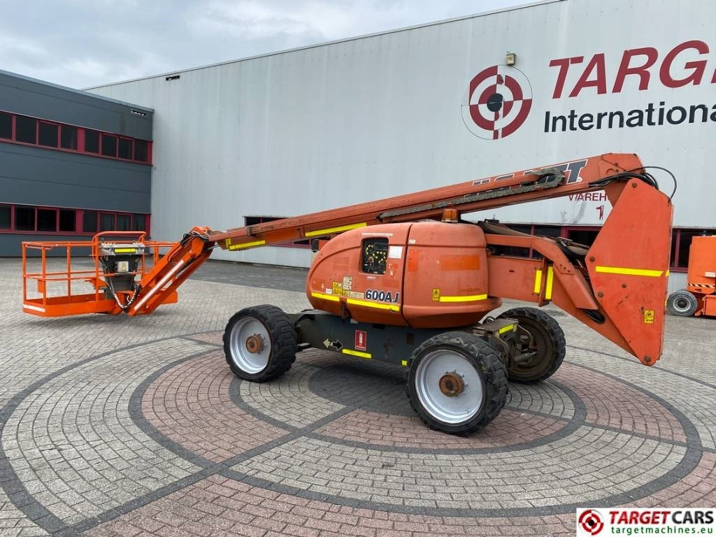 JLG 600AJ Articulated 4x4x4 Diesel Boom Lift 2047cm - Коленчатый подъемник: фото 5 JLG 600AJ Articulated 4x4x4 Diesel Boom Lift 2047cm - Коленчатый подъемник: фото 5