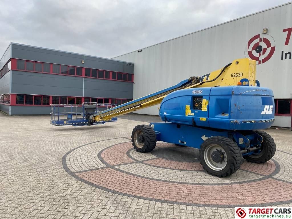 JLG 680S Telescopic 4x4 Diesel Boom Work Lift 2273cm  - Телескопический подъемник: фото 4 JLG 680S Telescopic 4x4 Diesel Boom Work Lift 2273cm  - Телескопический подъемник: фото 4