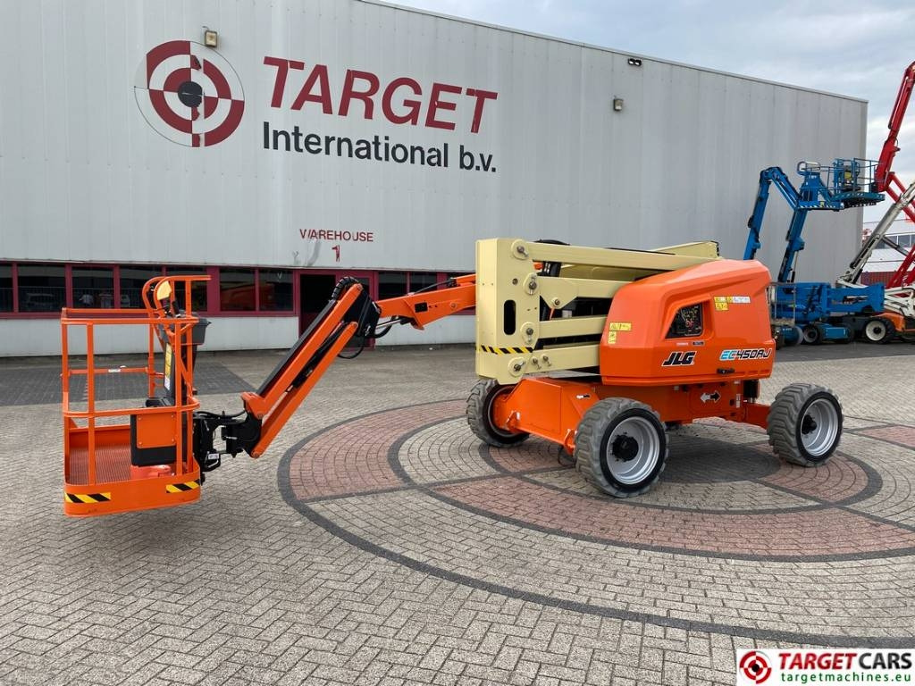 JLG EC450AJ Articulated El Lithium-Ion BoomLift 1572cm - Коленчатый подъемник: фото 1 JLG EC450AJ Articulated El Lithium-Ion BoomLift 1572cm - Коленчатый подъемник: фото 1