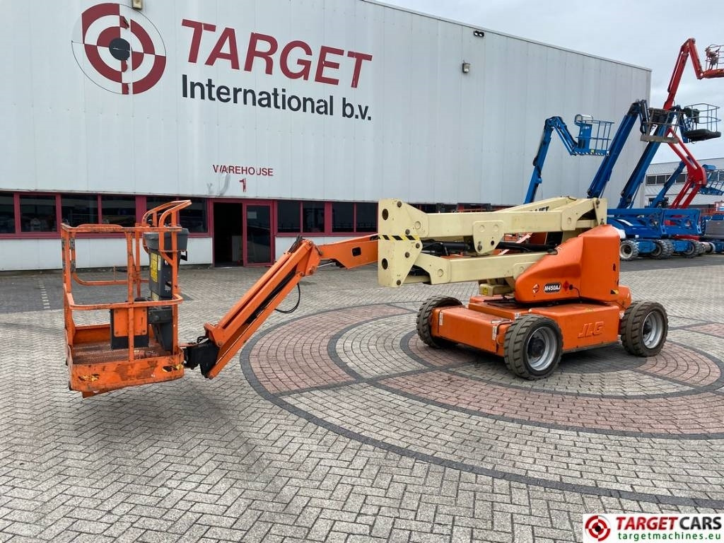 JLG M450AJ Electric Articulated Boom Work Lift 1572cm - Коленчатый подъемник: фото 1 JLG M450AJ Electric Articulated Boom Work Lift 1572cm - Коленчатый подъемник: фото 1