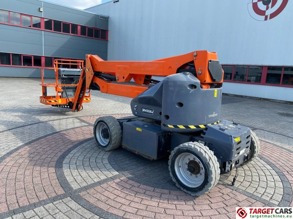 JLG M450AJ HyBrid Articulated Boom Work Lift 1572cm - Коленчатый подъемник: фото 4 JLG M450AJ HyBrid Articulated Boom Work Lift 1572cm - Коленчатый подъемник: фото 4