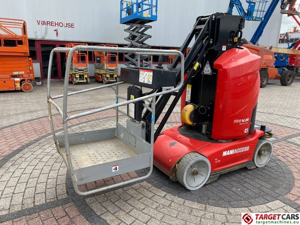 Manitou 100VJR Evolution Vertical Mast Work Lift 990cm - Вертикальный мачтовый подъемник: фото 1 Manitou 100VJR Evolution Vertical Mast Work Lift 990cm - Вертикальный мачтовый подъемник: фото 1