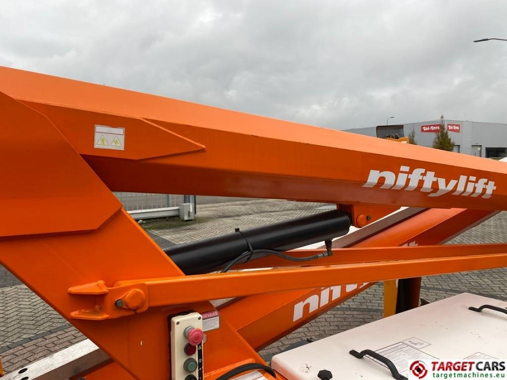 Прицепной подъемник Niftylift 170HAC Electric Towable Boom Work Lift 1710cm: фото 18