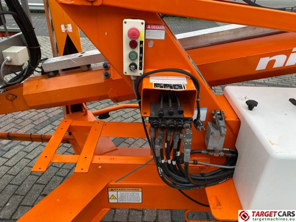 Прицепной подъемник Niftylift 170HAC Electric Towable Boom Work Lift 1710cm: фото 12