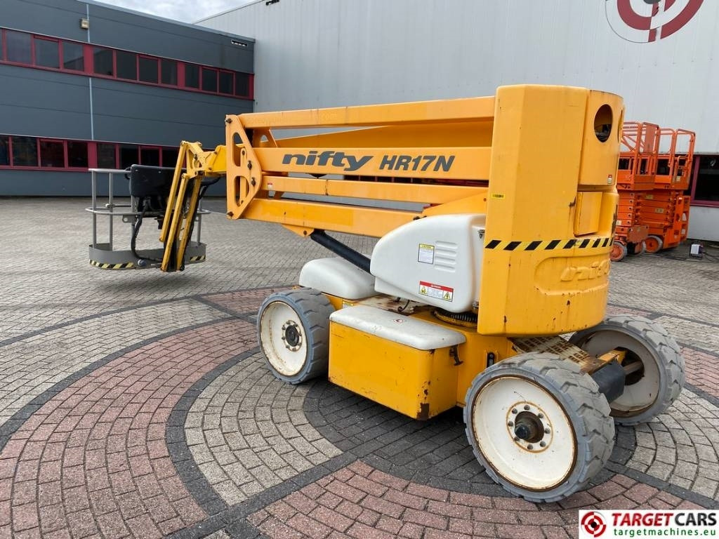Niftylift HR17NDE Articulated HyBrid Boom Work Lift 1800cm - Коленчатый подъемник: фото 4 Niftylift HR17NDE Articulated HyBrid Boom Work Lift 1800cm - Коленчатый подъемник: фото 4