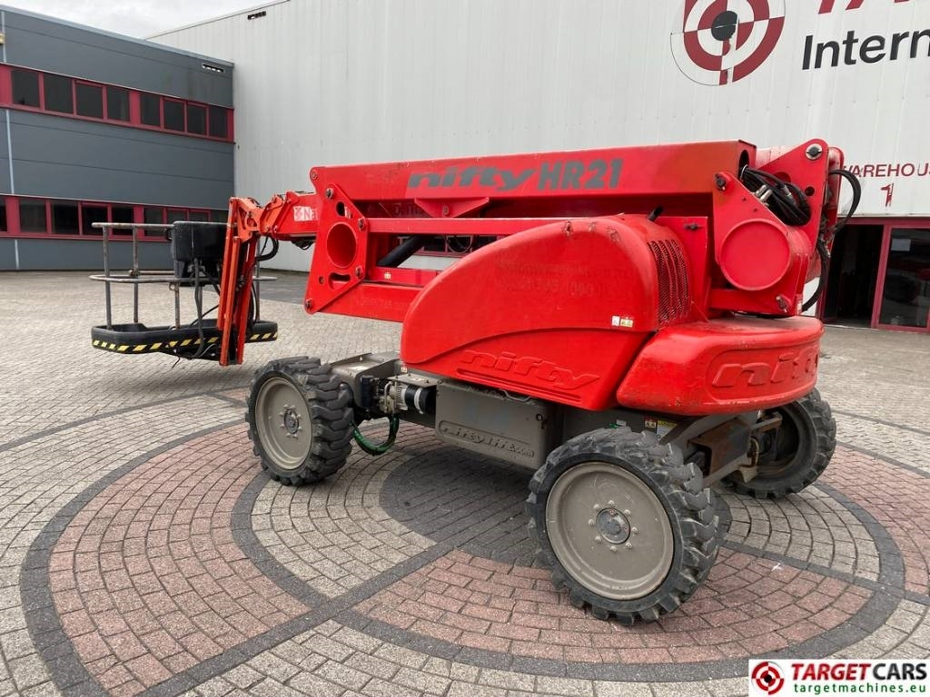 Niftylift HR21D Diesel 4x4 Articulated Boom Work Lift 2080cm - Коленчатый подъемник: фото 4 Niftylift HR21D Diesel 4x4 Articulated Boom Work Lift 2080cm - Коленчатый подъемник: фото 4