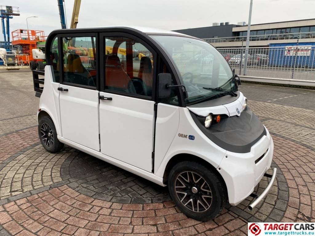 Polaris E4 Electric UTV Vehicle - Гольф-кар: фото 3 Polaris E4 Electric UTV Vehicle - Гольф-кар: фото 3