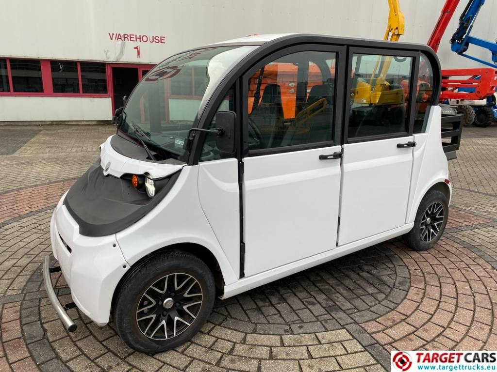 Polaris E4 Electric UTV Vehicle - Гольф-кар: фото 1 Polaris E4 Electric UTV Vehicle - Гольф-кар: фото 1