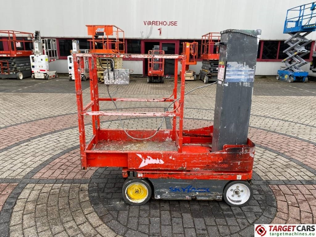 SkyJack SJ16 Electric Vertical Mast Work Lift 675cm - Вертикальный мачтовый подъемник: фото 5 SkyJack SJ16 Electric Vertical Mast Work Lift 675cm - Вертикальный мачтовый подъемник: фото 5