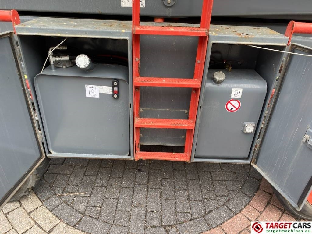 Ножничный подъемник SkyJack SJ8841RT Diesel 4x4 Scissor Work Lift 1430cm: фото 14 Ножничный подъемник SkyJack SJ8841RT Diesel 4x4 Scissor Work Lift 1430cm: фото 14