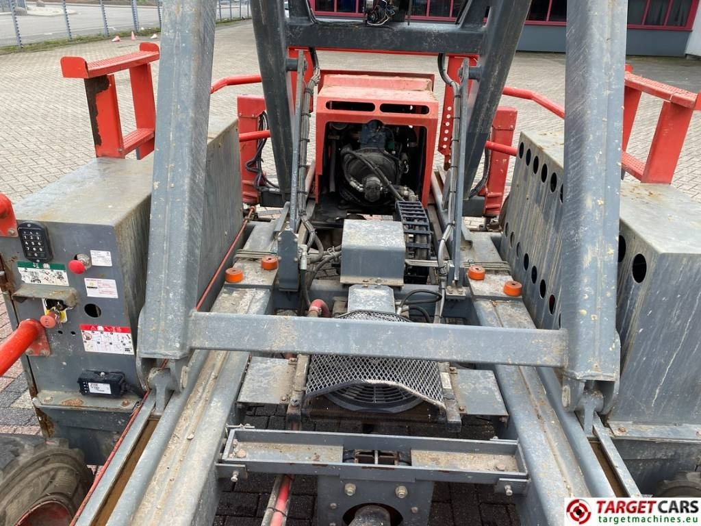 Ножничный подъемник SkyJack SJ8841RT Diesel 4x4 Scissor Work Lift 1430cm: фото 29 Ножничный подъемник SkyJack SJ8841RT Diesel 4x4 Scissor Work Lift 1430cm: фото 29