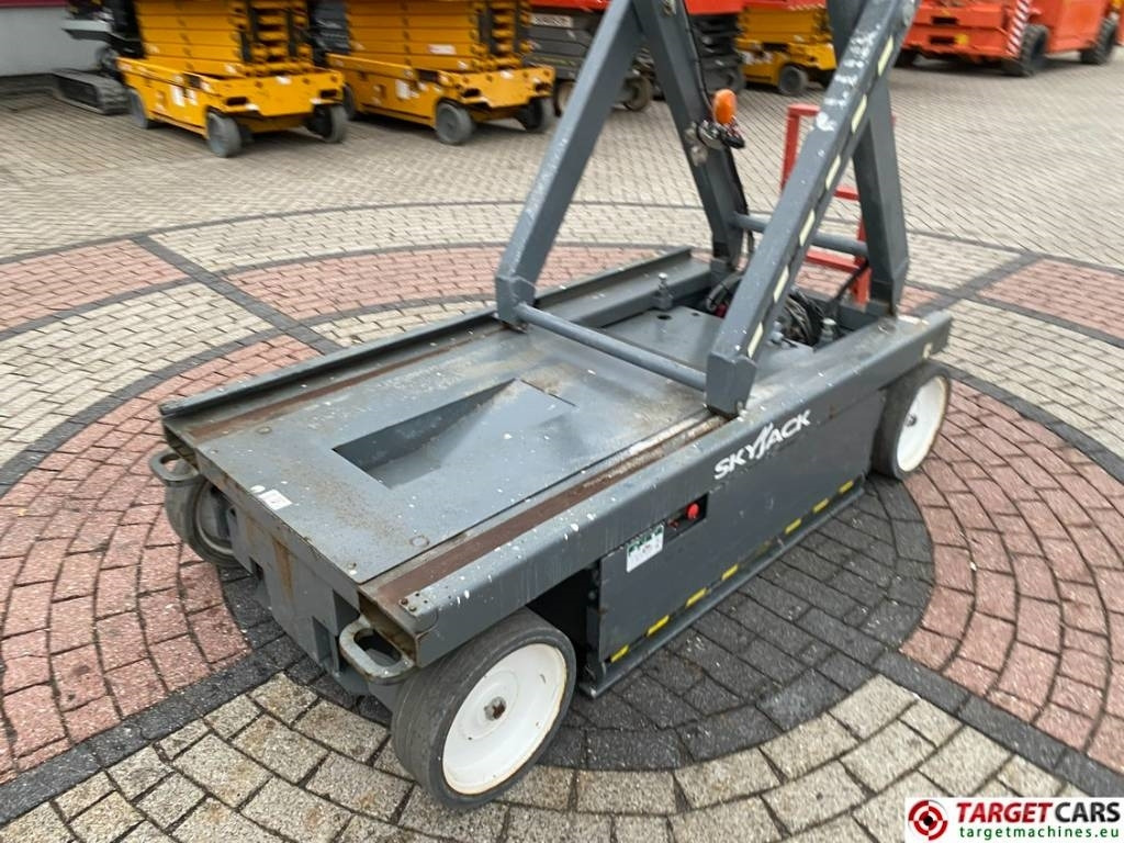 Ножничный подъемник SkyJack SJIII-4740 Electric 4740 Scissor Work Lift 1380cm: фото 27