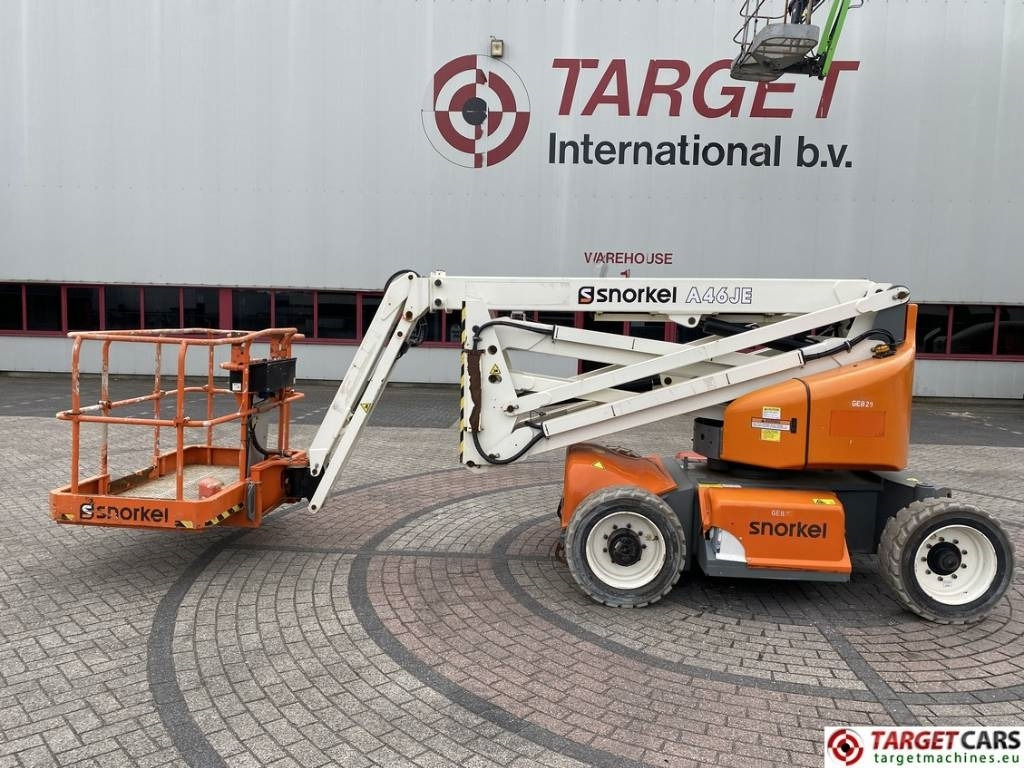 Коленчатый подъемник Snorkel A46JE Electric Articulated Boom Work Lift 1600cm: фото 40