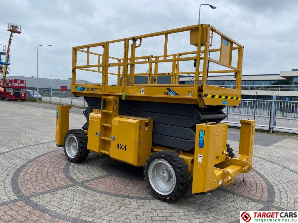 XCMG XG1523ERT Electric 4x4 Scissor Work Lift 1500cm - Ножничный подъемник: фото 2 XCMG XG1523ERT Electric 4x4 Scissor Work Lift 1500cm - Ножничный подъемник: фото 2
