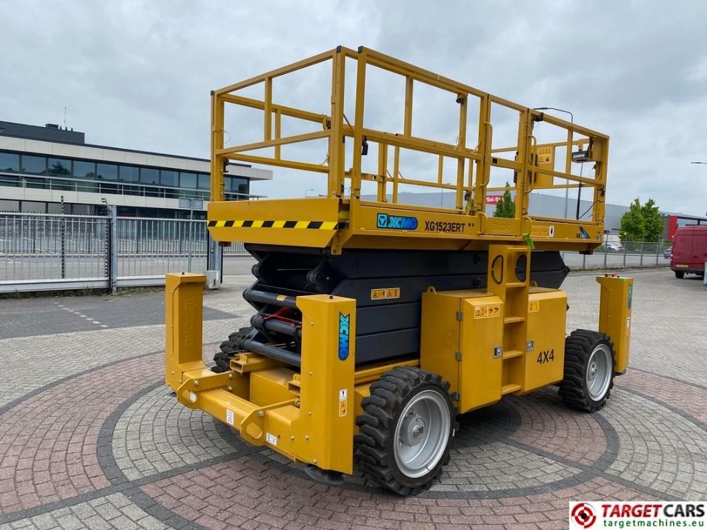 XCMG XG1523ERT Electric 4x4 Scissor Work Lift 1500cm - Ножничный подъемник: фото 3 XCMG XG1523ERT Electric 4x4 Scissor Work Lift 1500cm - Ножничный подъемник: фото 3
