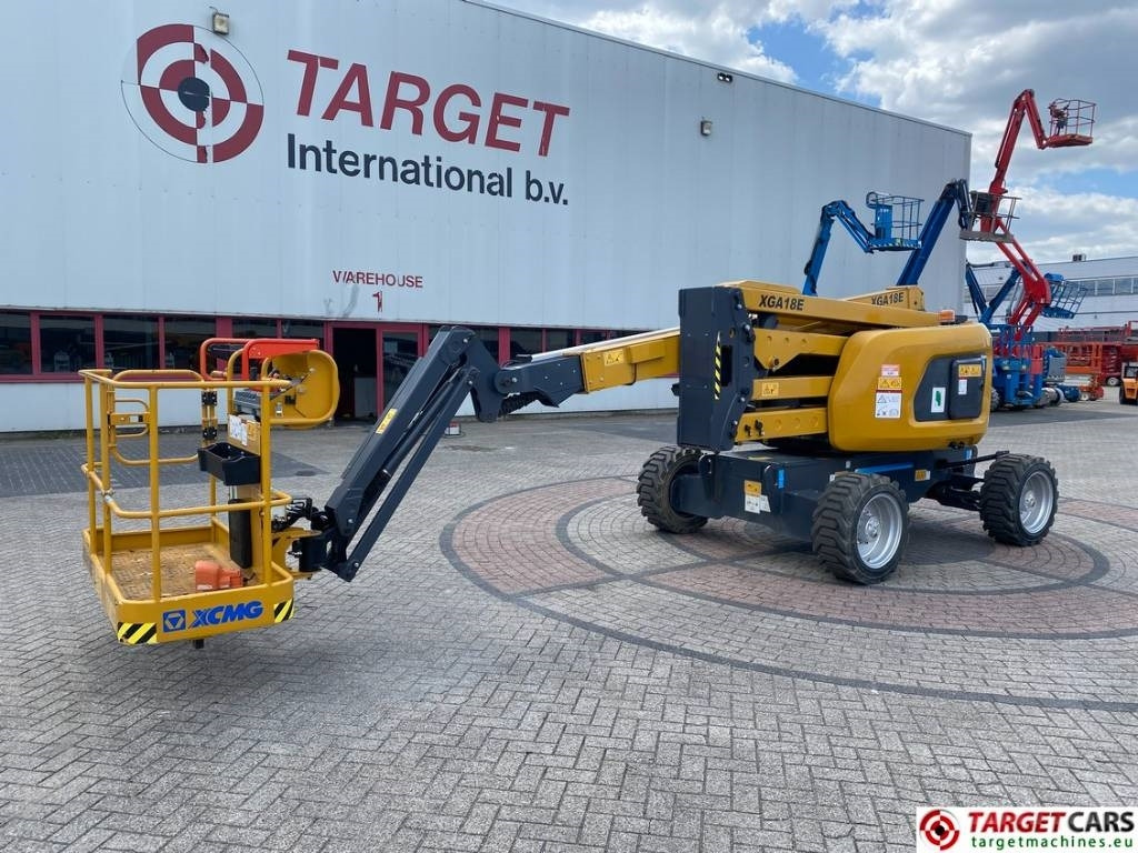 XCMG XGA18E Articulated 4x4 Diesel Boom Work Lift 18M - Коленчатый подъемник: фото 1 XCMG XGA18E Articulated 4x4 Diesel Boom Work Lift 18M - Коленчатый подъемник: фото 1