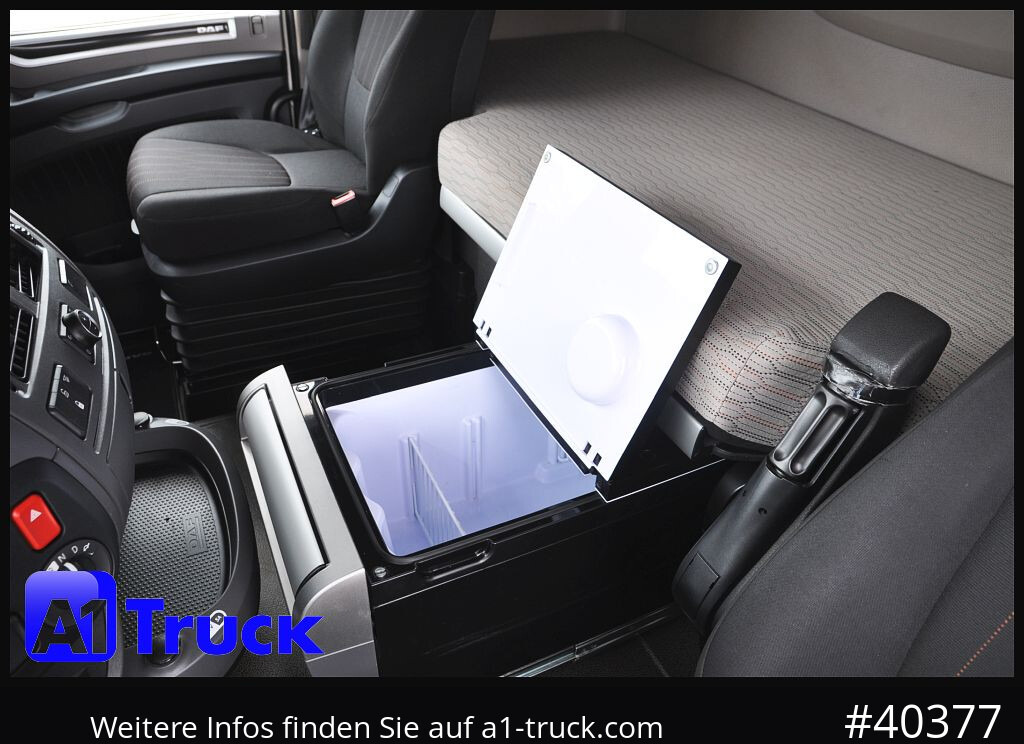 DAF DAF XF 480 FAN SSC Intarder, Lenkachse Standlklima - Грузовик-контейнеровоз/ Сменный кузов: фото 5 DAF DAF XF 480 FAN SSC Intarder, Lenkachse Standlklima - Грузовик-контейнеровоз/ Сменный кузов: фото 5