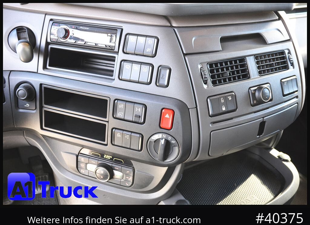 DAF DAF XF 480 FAN SSC Intarder, Lenkachse Standlklima - Грузовик-контейнеровоз/ Сменный кузов: фото 3 DAF DAF XF 480 FAN SSC Intarder, Lenkachse Standlklima - Грузовик-контейнеровоз/ Сменный кузов: фото 3