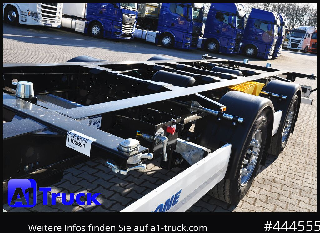 KRONE 3 x Tandem, MIDI, für 1120mm + 1320mm, SOFORT, NEU - Прицеп-контейнеровоз/ Сменный кузов: фото 2 KRONE 3 x Tandem, MIDI, für 1120mm + 1320mm, SOFORT, NEU - Прицеп-контейнеровоз/ Сменный кузов: фото 2