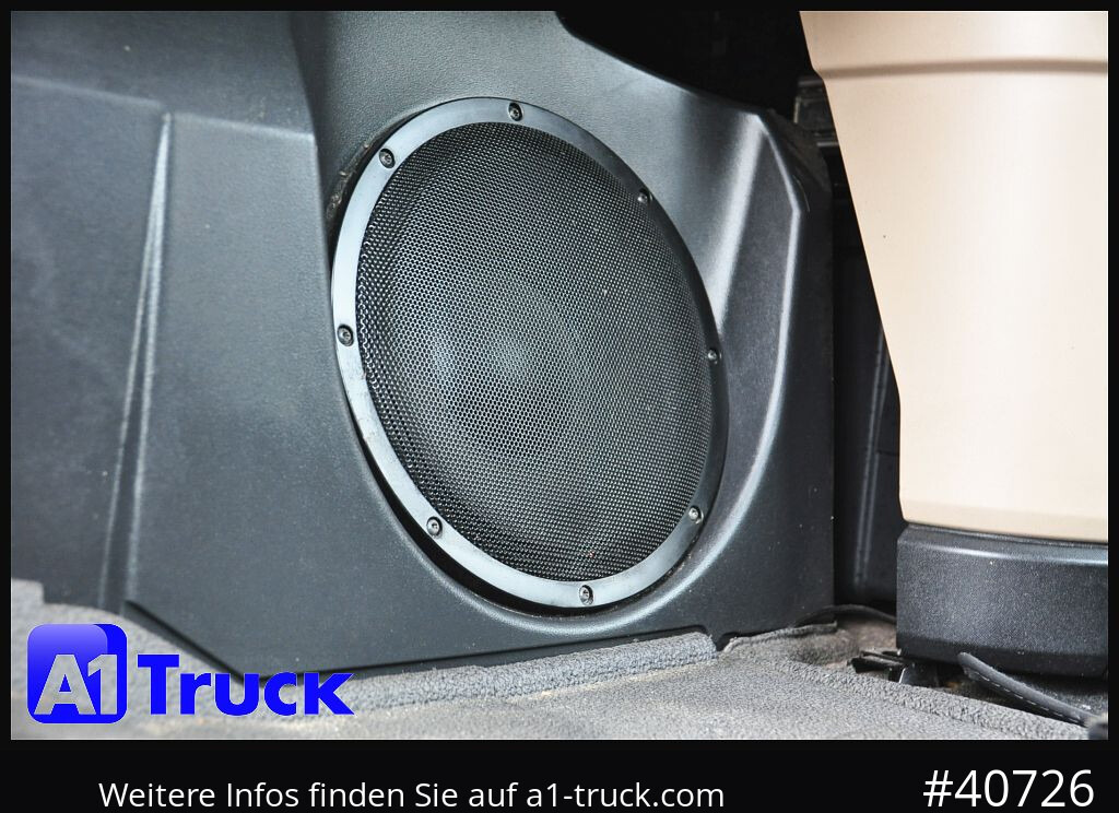 MAN TGX 18,460, BLS, Intarder 2 Tanks, - Тягач: фото 5 MAN TGX 18,460, BLS, Intarder 2 Tanks, - Тягач: фото 5