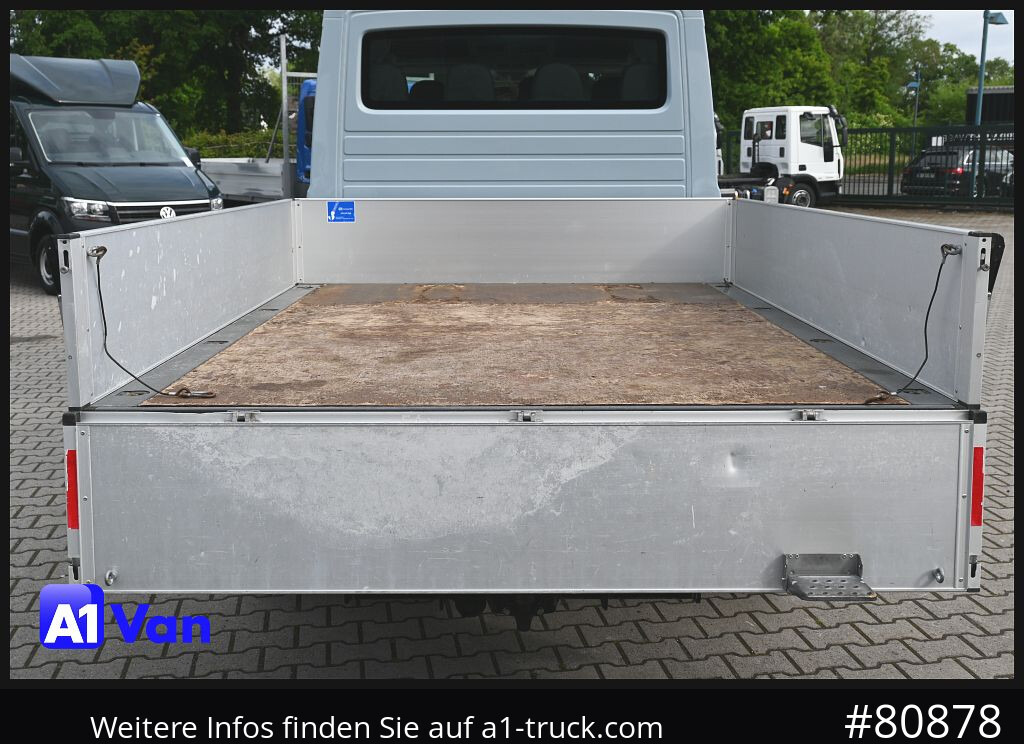 VOLKSWAGEN Crafter 35 Pritsche Doka, AHK, 7-Sitzer - Малотоннажный бортовой грузовик, Грузопассажирский фургон: фото 2 VOLKSWAGEN Crafter 35 Pritsche Doka, AHK, 7-Sitzer - Малотоннажный бортовой грузовик, Грузопассажирский фургон: фото 2