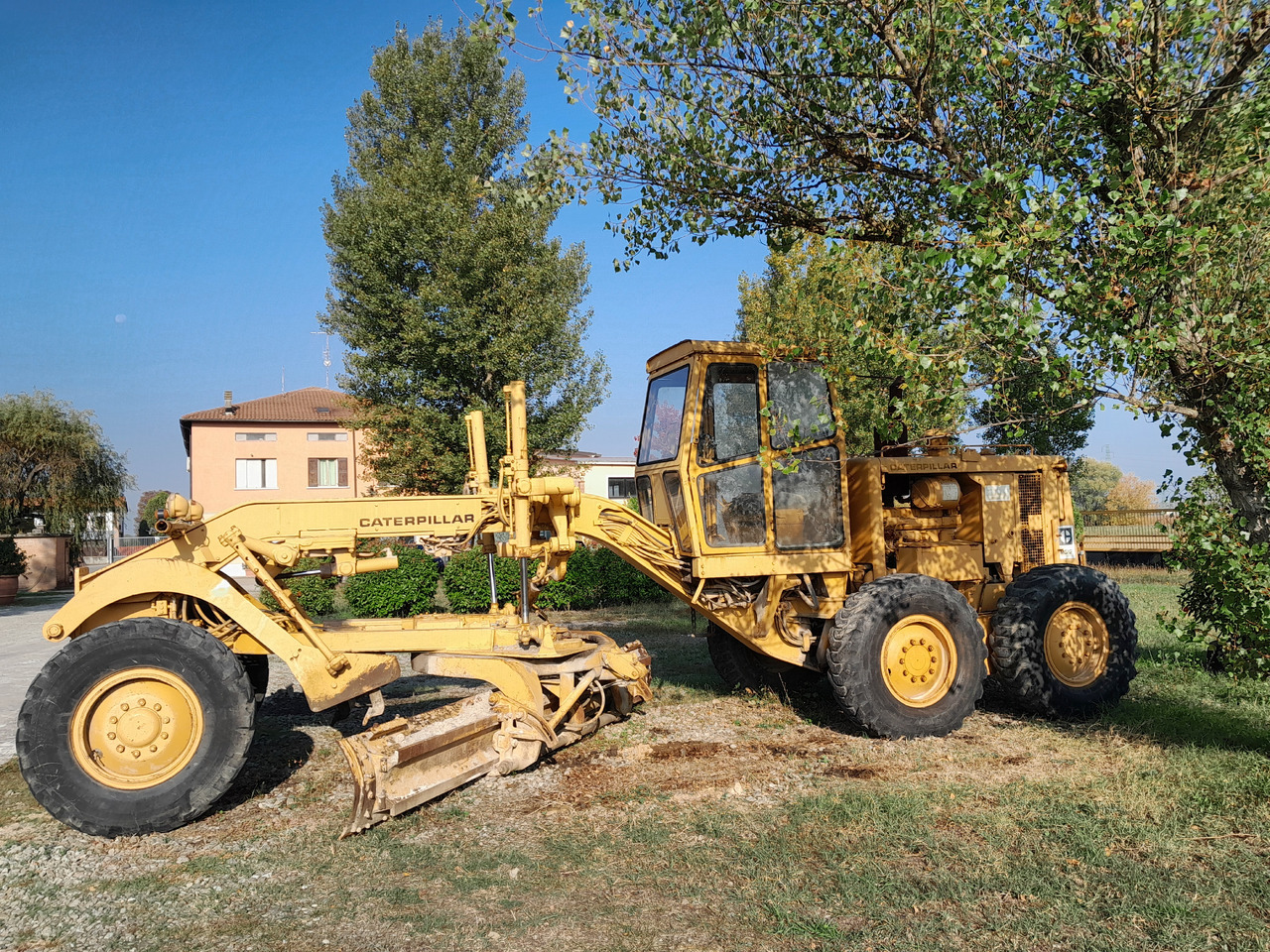 Caterpillar 12G Macchina perfettamente funzionante. motore 3306 revisionato. - Грейдер: фото 3 Caterpillar 12G Macchina perfettamente funzionante. motore 3306 revisionato. - Грейдер: фото 3