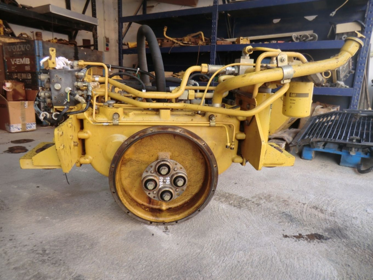 Caterpillar 963C DRIVE DI ACCOPPIAMENTO DELLE POMPE - Трансмиссия для Строительной техники: фото 2 Caterpillar 963C DRIVE DI ACCOPPIAMENTO DELLE POMPE - Трансмиссия для Строительной техники: фото 2