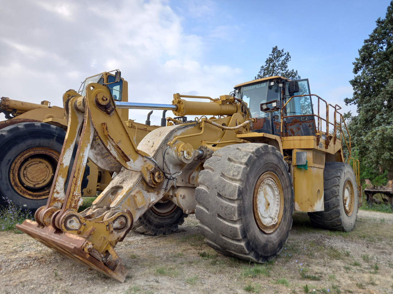 Caterpillar 988H Pala gommata 988H in buone condizione. - Колёсный погрузчик: фото 3 Caterpillar 988H Pala gommata 988H in buone condizione. - Колёсный погрузчик: фото 3