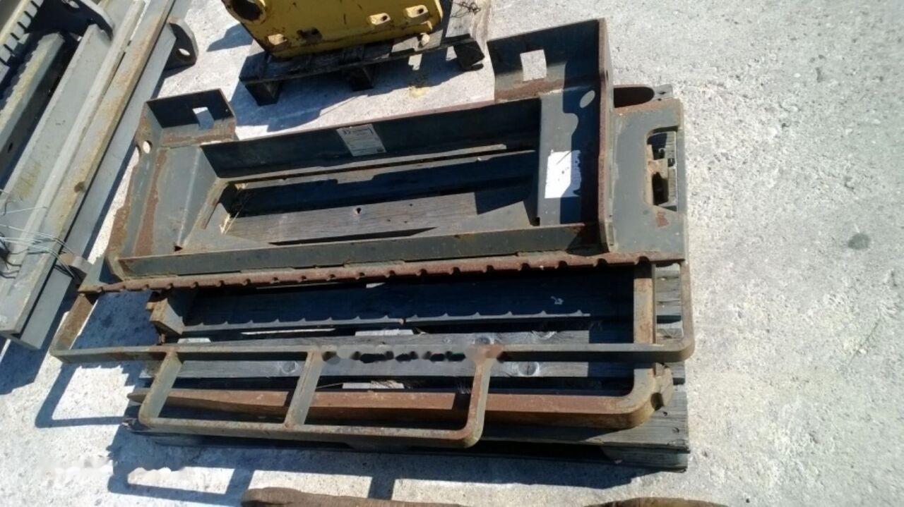 Вилы для Вилочных погрузчиков PALLET FORKS: фото 1