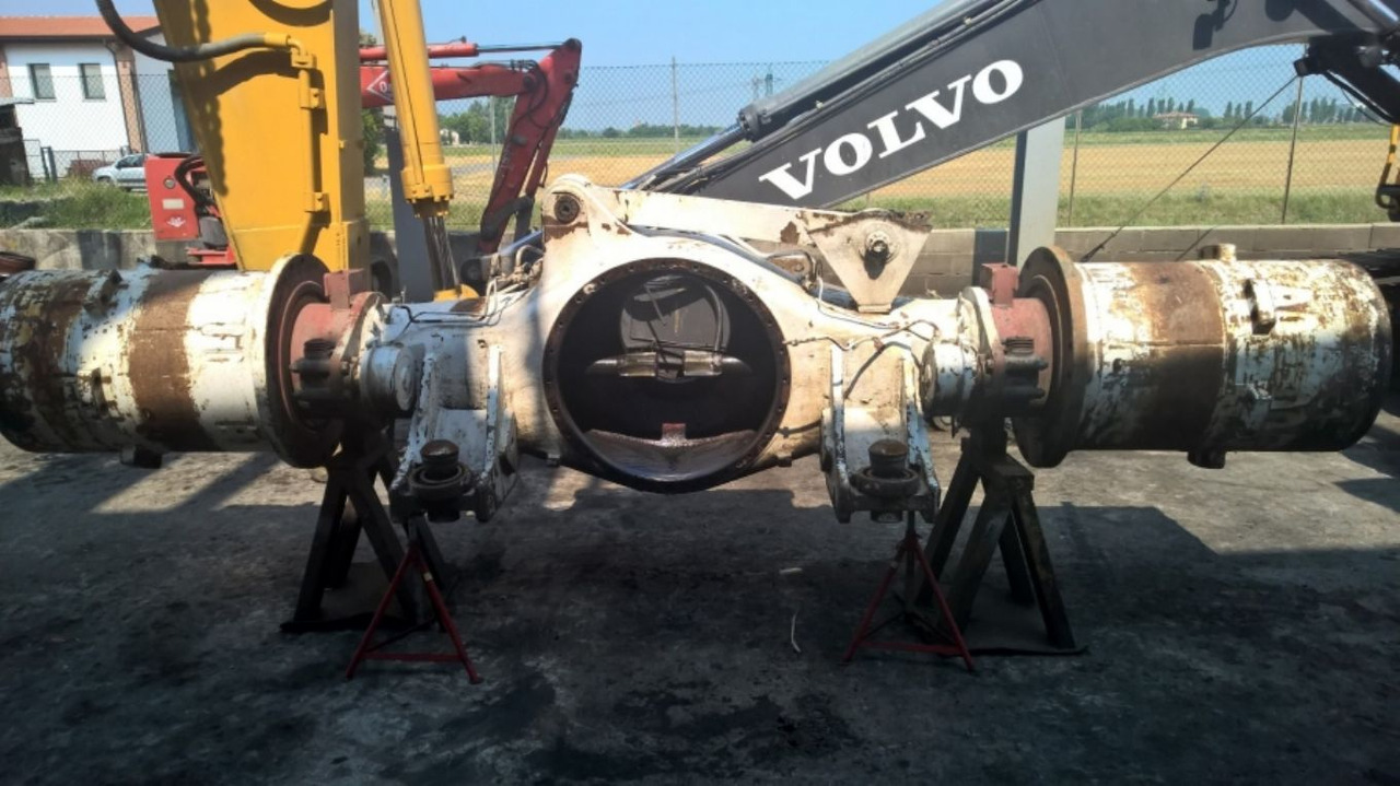 PERLINI DP655 ASSALE COMPLETO DI RIDUTTORI - Трансмиссия для Строительной техники: фото 1 PERLINI DP655 ASSALE COMPLETO DI RIDUTTORI - Трансмиссия для Строительной техники: фото 1