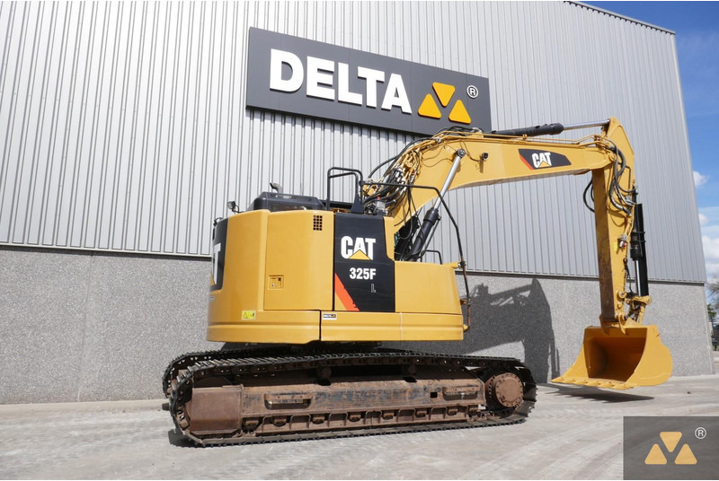 Caterpillar 325F LCR - Гусеничный экскаватор: фото 5 Caterpillar 325F LCR - Гусеничный экскаватор: фото 5