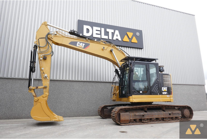 Caterpillar 325F LCR - Гусеничный экскаватор: фото 3 Caterpillar 325F LCR - Гусеничный экскаватор: фото 3