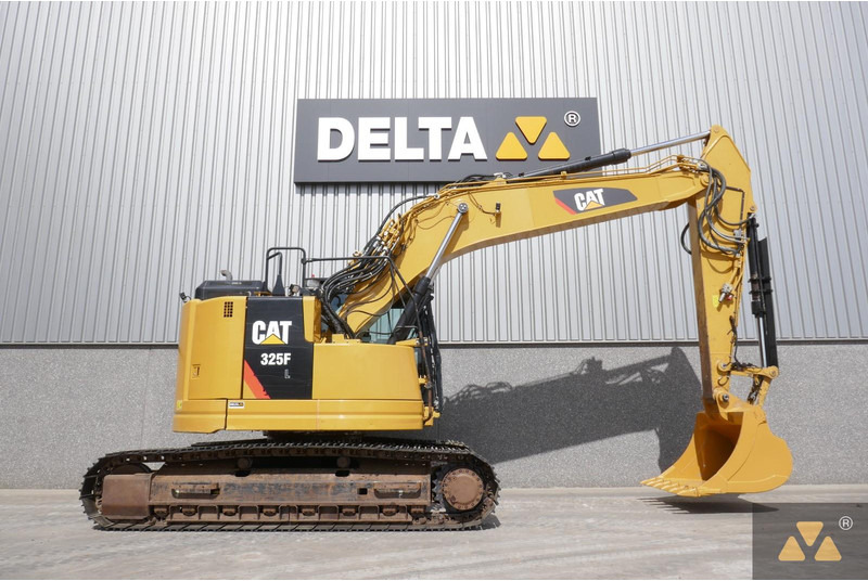 Caterpillar 325F LCR - Гусеничный экскаватор: фото 2 Caterpillar 325F LCR - Гусеничный экскаватор: фото 2