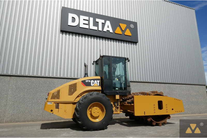 Caterpillar CP76 - Каток: фото 5 Caterpillar CP76 - Каток: фото 5