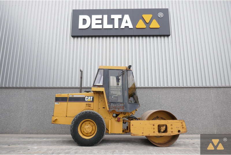 Caterpillar CS433C - Каток: фото 2 Caterpillar CS433C - Каток: фото 2