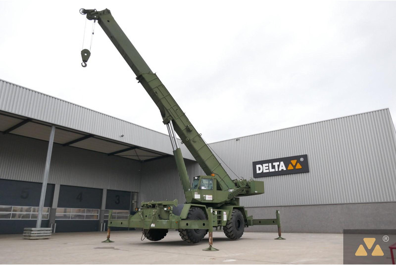 Grove RT875 Ex-army - Короткобазный кран: фото 3 Grove RT875 Ex-army - Короткобазный кран: фото 3